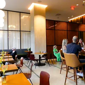 Fairlane Nashville, By Oliver Hotel